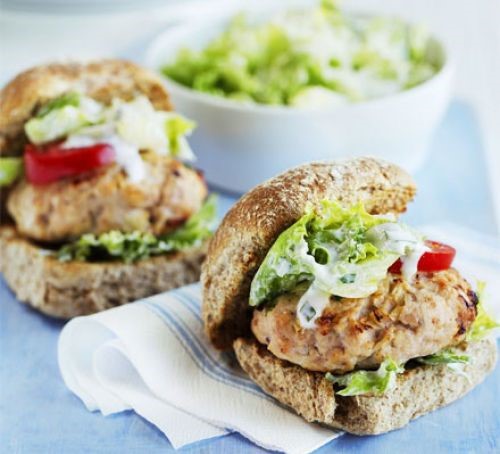 Turkey Burgers with Sliced Apple and Avocado
